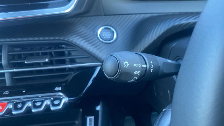 Peugeot 2008 1.2 PureTech Active 5dr Petrol Estate